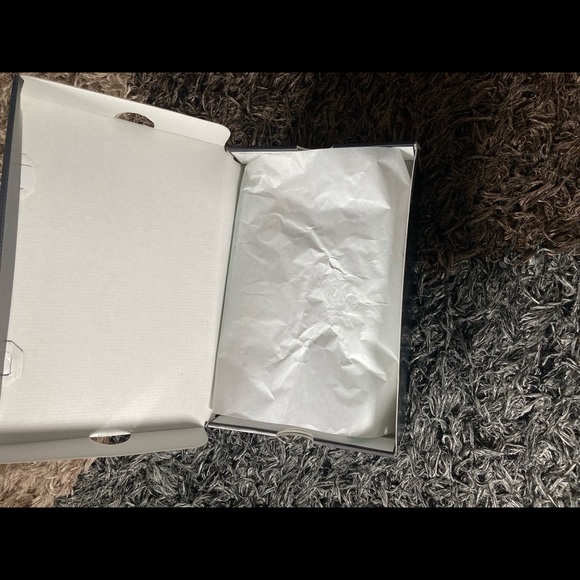 Roshe One (Custom Yeezy Colorway) Size 10M - Picture 9 of 11